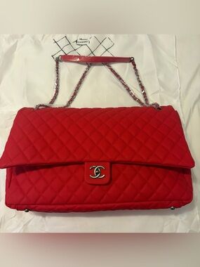 Fashion XXL Travel Red Caviar Leather Quilted Mono Flap Chain Strap Shoulder Bag